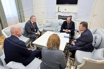 Швед встретился с Чрезвычайным и Полномочным Послом Республики Узбекистан в Республике Беларусь