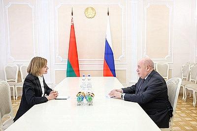 В правительстве Беларуси рассмотрели актуальные вопросы культурно-гуманитарного сотрудничества с Россией