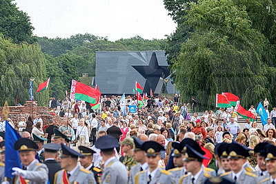 Празднование Дня Независимости в Бресте