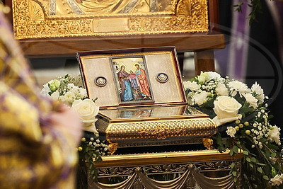 Частица Пояса Пресвятой Богородицы доставлена в Свято-Духов кафедральный собор в Минске
