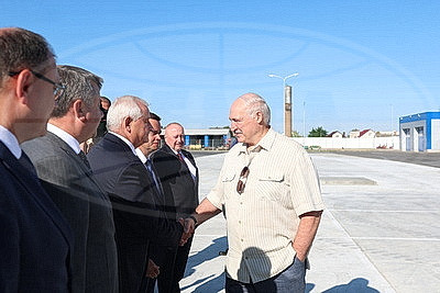 Лукашенко посещает Березовский район