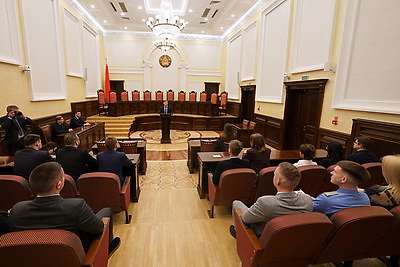 КС: правовое регулирование должно опережать динамику развития общественных отношений