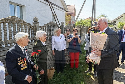 В Беларуси торжественно поздравляют ветеранов в преддверии Дня Победы