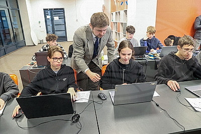 В Гомеле проходит областной конкурс по программированию Open IT World