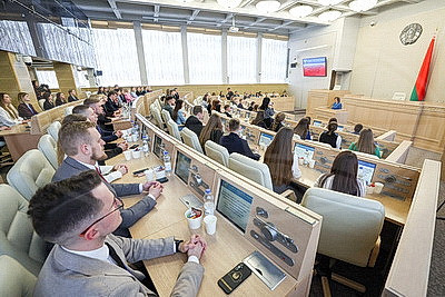 "Разговор на равных": диалог с молодежью состоялся в Совете Республики и Палате представителей