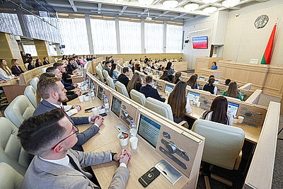 "Разговор на равных": диалог с молодежью состоялся в Совете Республики и Палате представителей